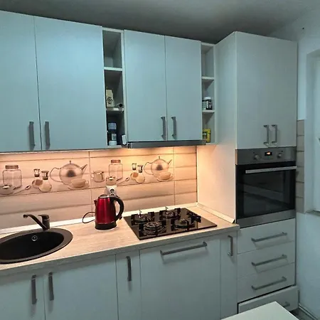 Sleep And Go Uioara - Parcare Inclusa *