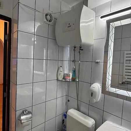Apartament Sleep And Go Uioara - Parcare Inclusa Bukareszt