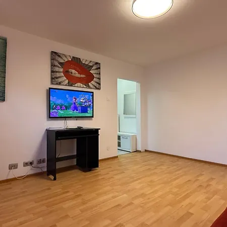 Sleep And Go Uioara - Parcare Inclusa Apartament
