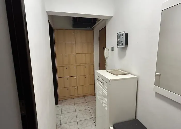 Sleep And Go Uioara - Parcare Inclusa Apartment *