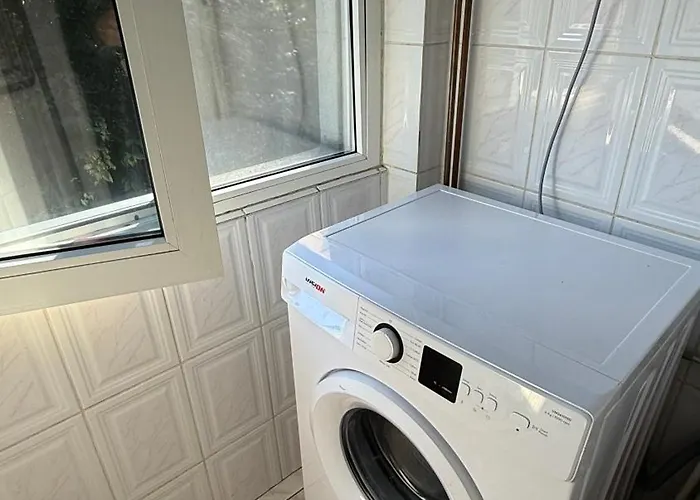 شقة Sleep And Go Uioara - Parcare Inclusa *